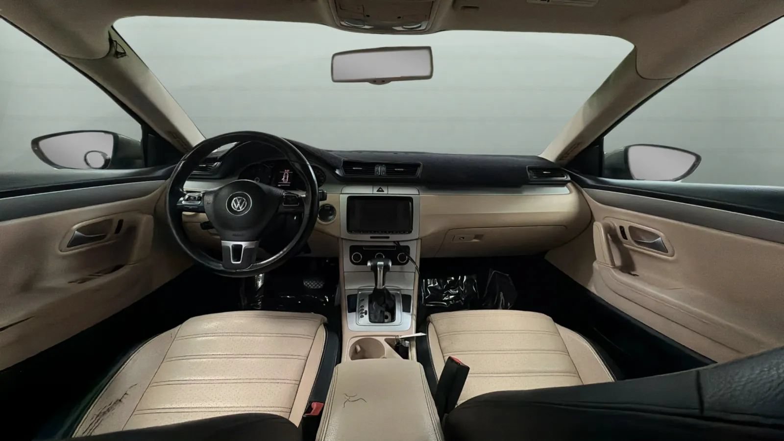 Used 2010 Volkswagen CC Sport FWD image 9