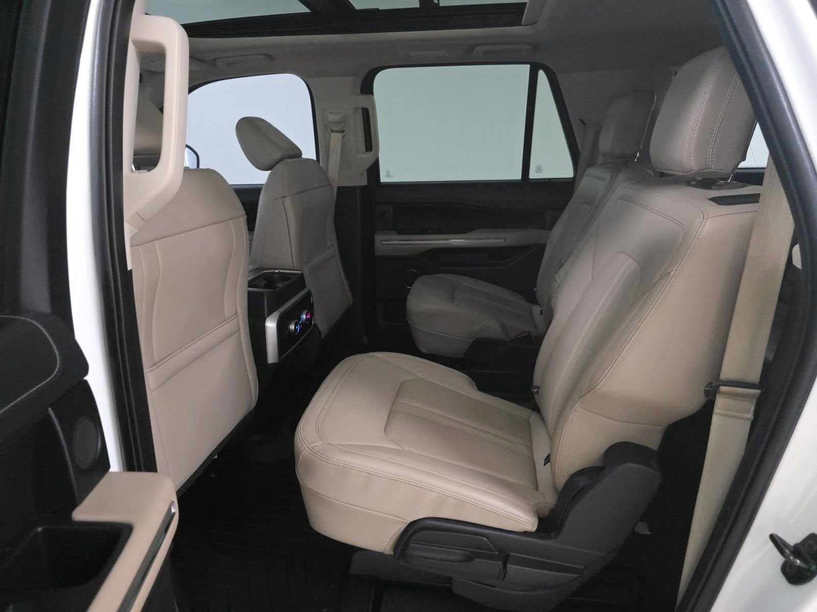 Used 2023 Ford Expedition Max Limited AWD/4WD image 18