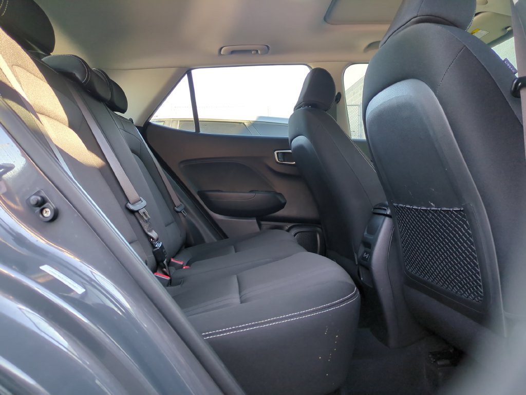 Certified 2025 Hyundai Venue SEL FWD image 13