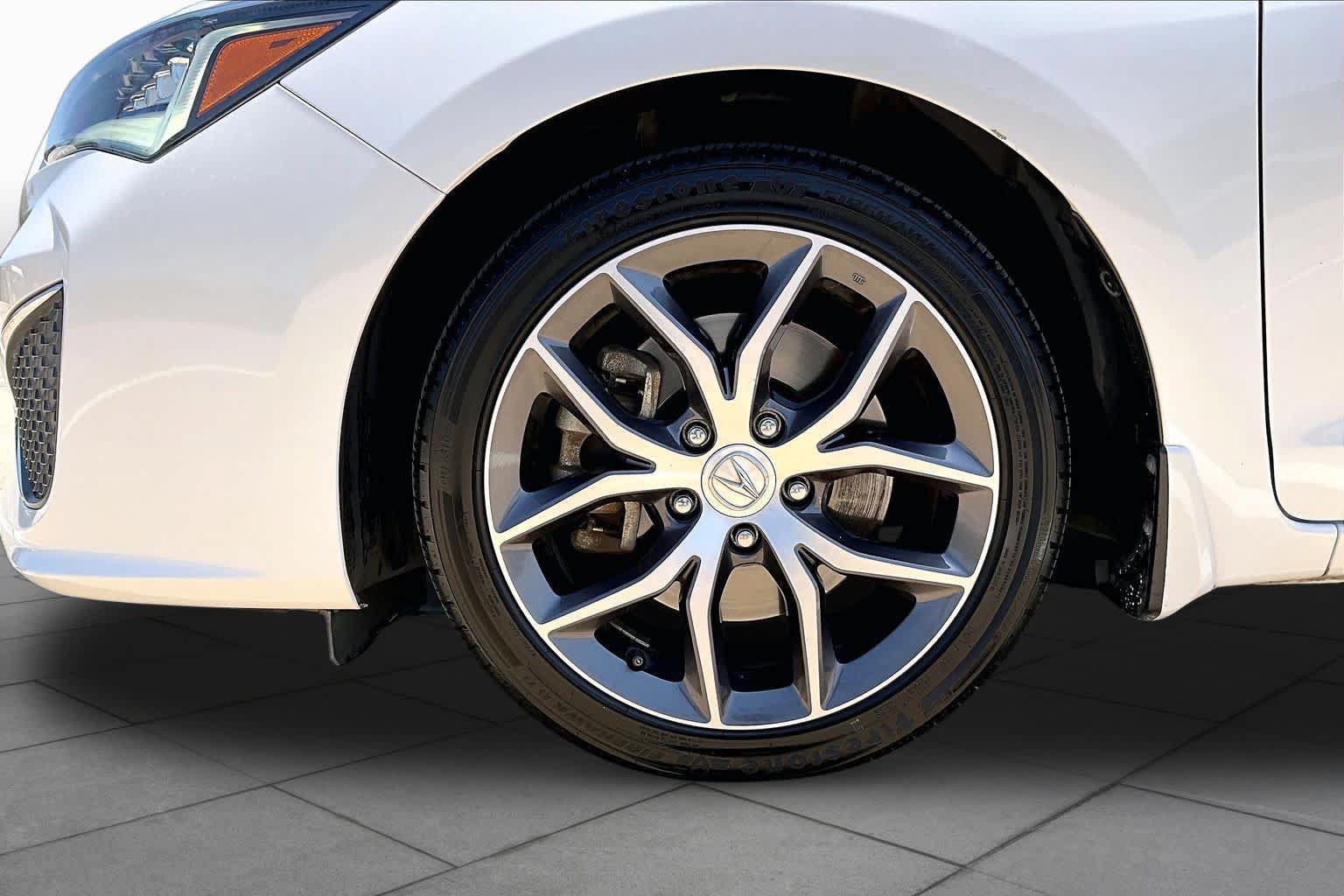 Used 2021 Acura ILX w/ Premium Package FWD image 11