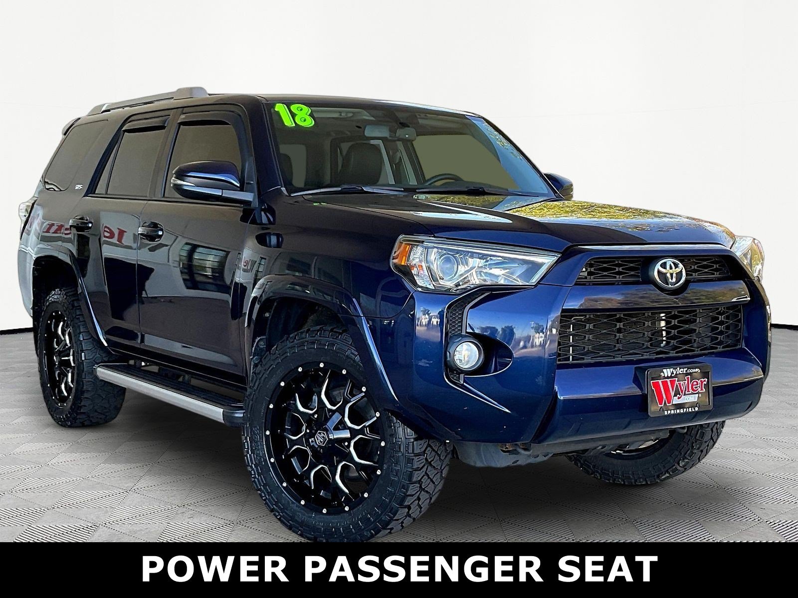 Used 2018 Toyota 4Runner SR5 Premium w/ Wilderness Package AWD/4WD image 3