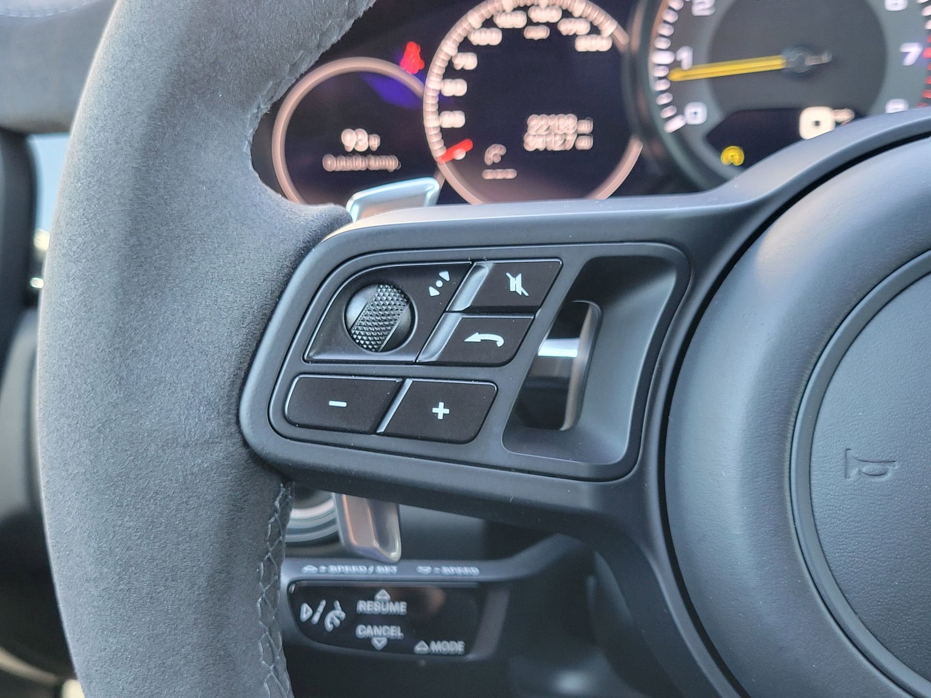 Certified 2023 Porsche Cayenne Turbo GT image 13