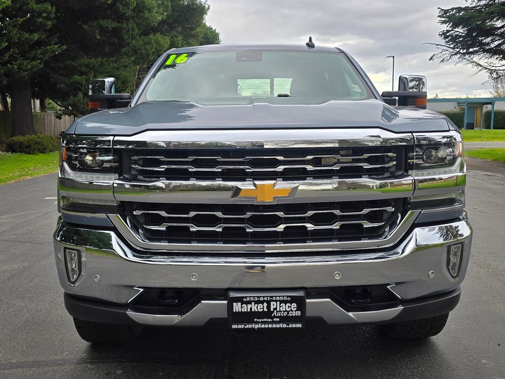 Used 2016 Chevrolet Silverado 1500 LTZ w/ LTZ Plus Package image 9