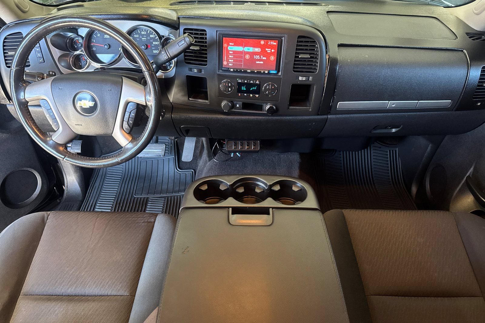 Used 2011 Chevrolet Silverado 1500 LT w/ All-Star Edition RWD image 16