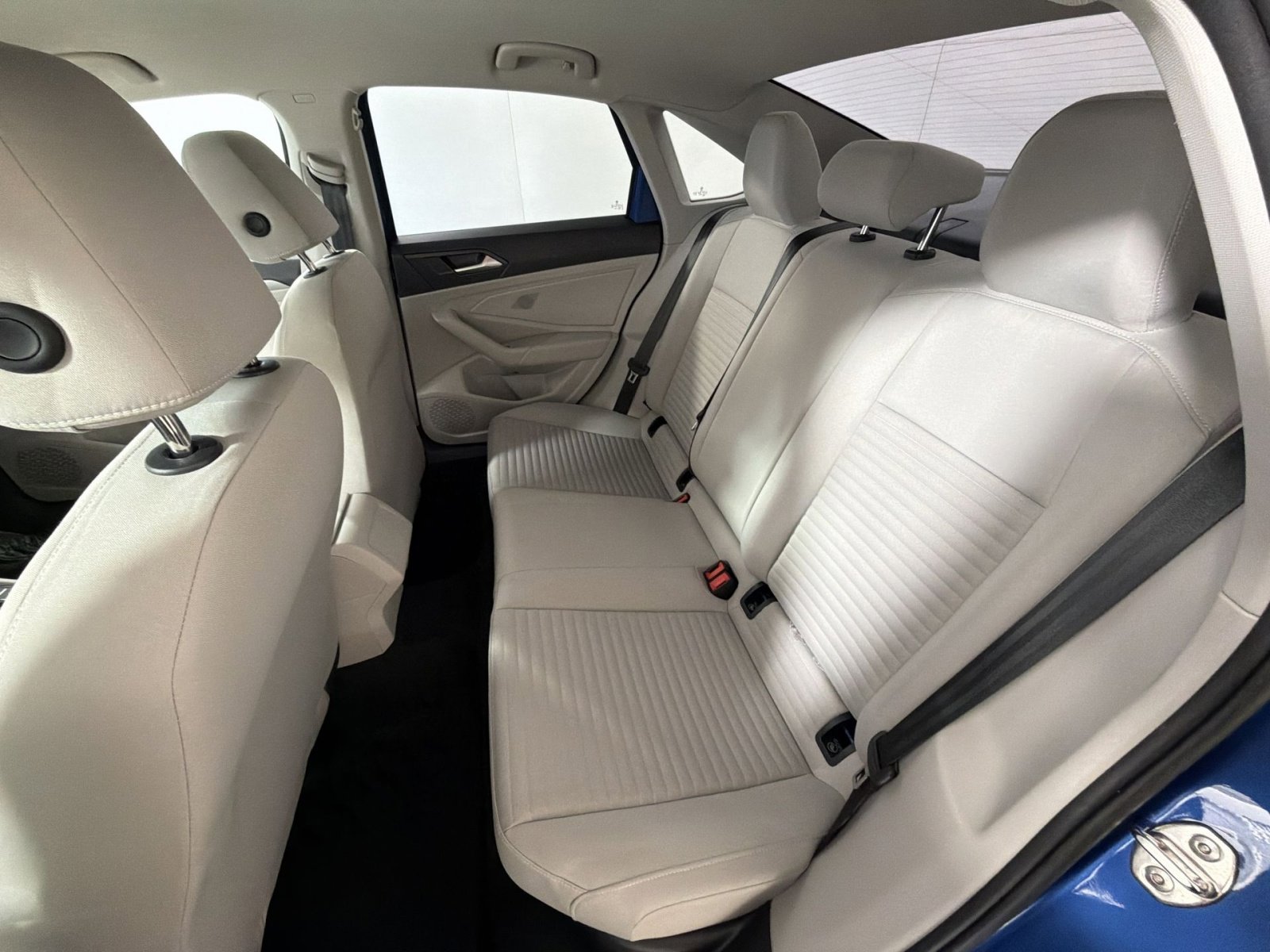 Used 2024 Volkswagen Jetta S image 23