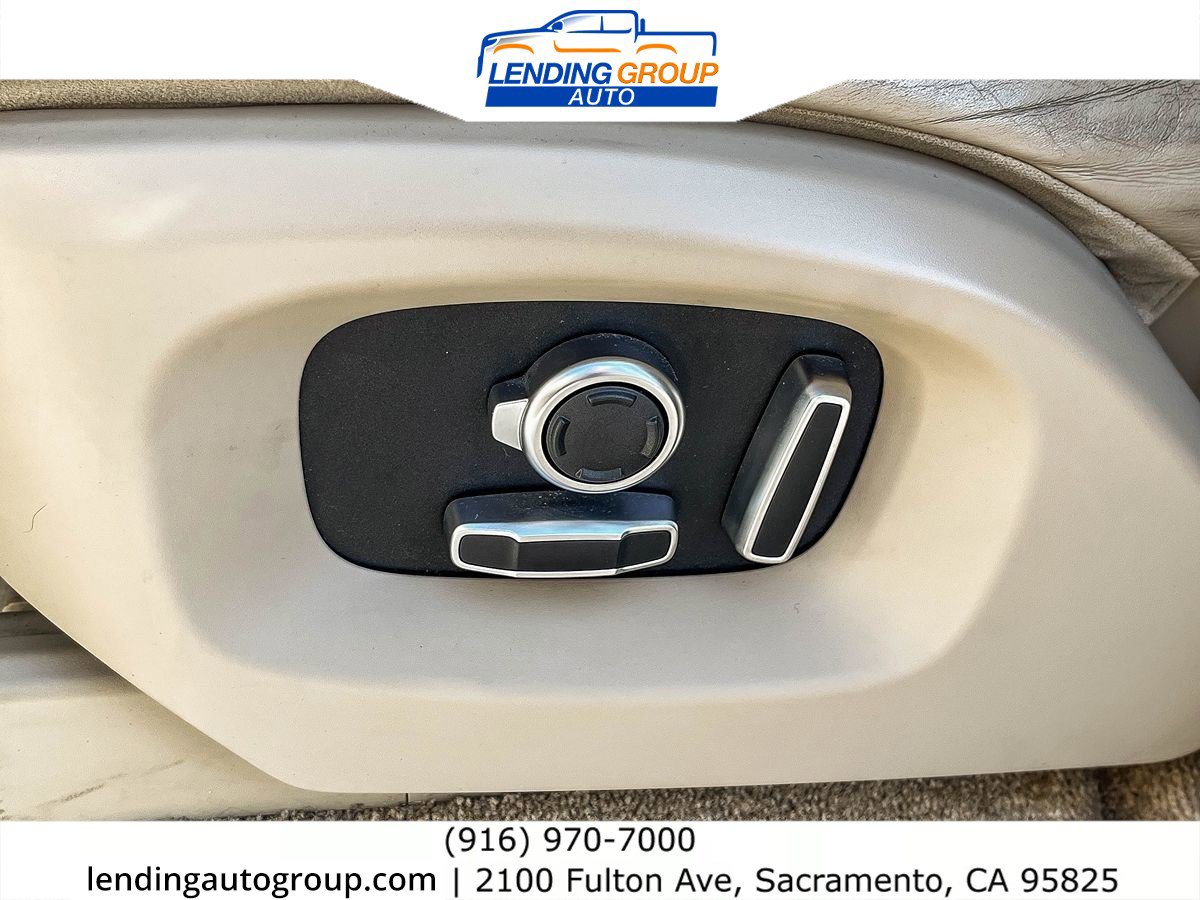 Used 2017 Land Rover Range Rover HSE image 21