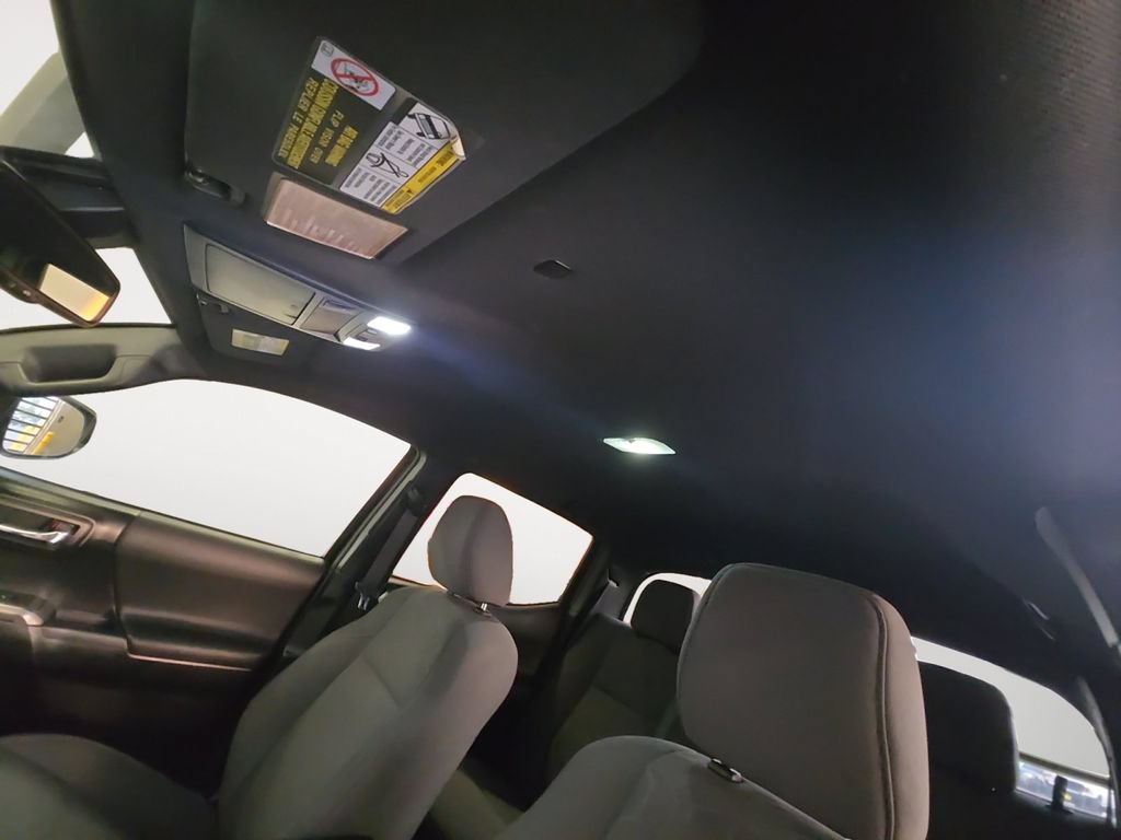 Used 2019 Toyota Tacoma TRD Sport AWD/4WD image 12