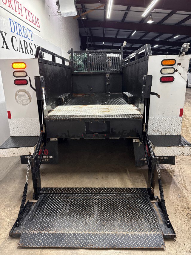 Used 2022 Ford F350 XL w/ Power Equipment Group RWD image 9