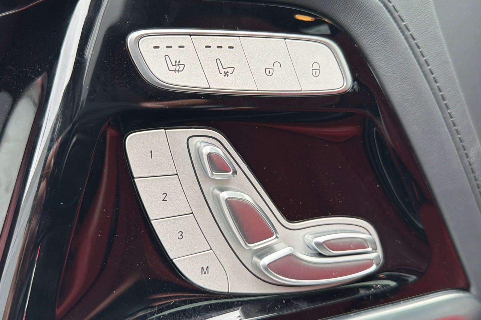 Used 2024 Mercedes-Benz G 63 AMG 4MATIC image 18