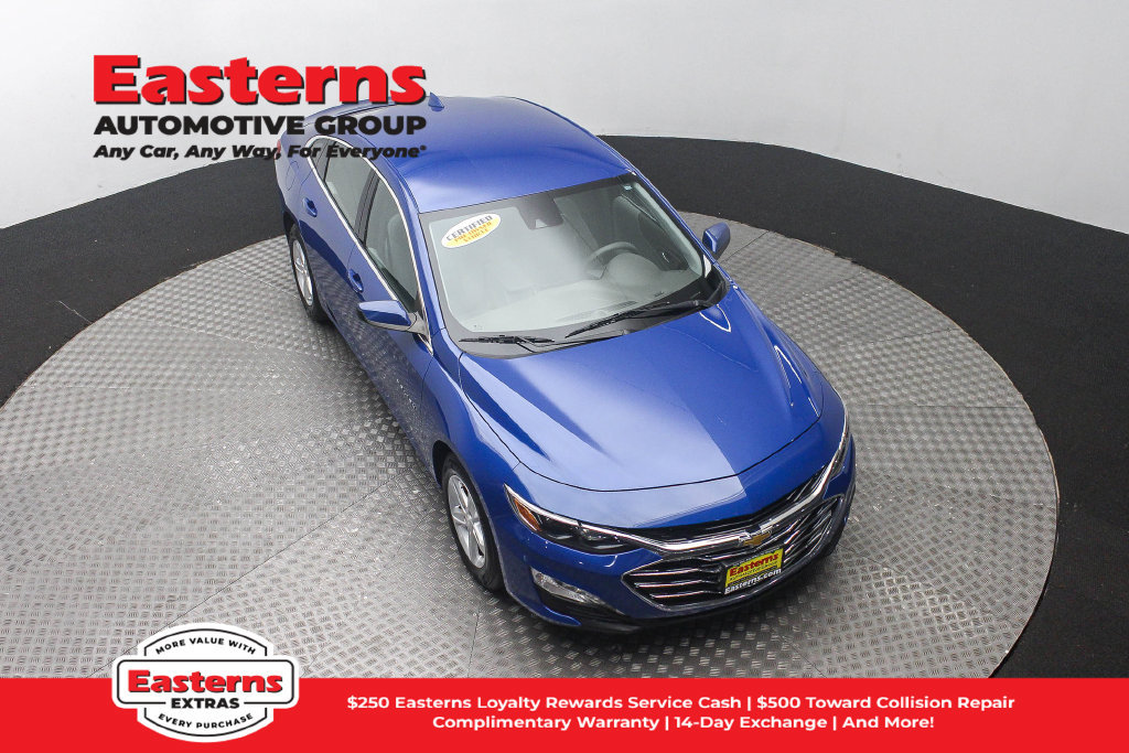 Used 2023 Chevrolet Malibu LT FWD image 4