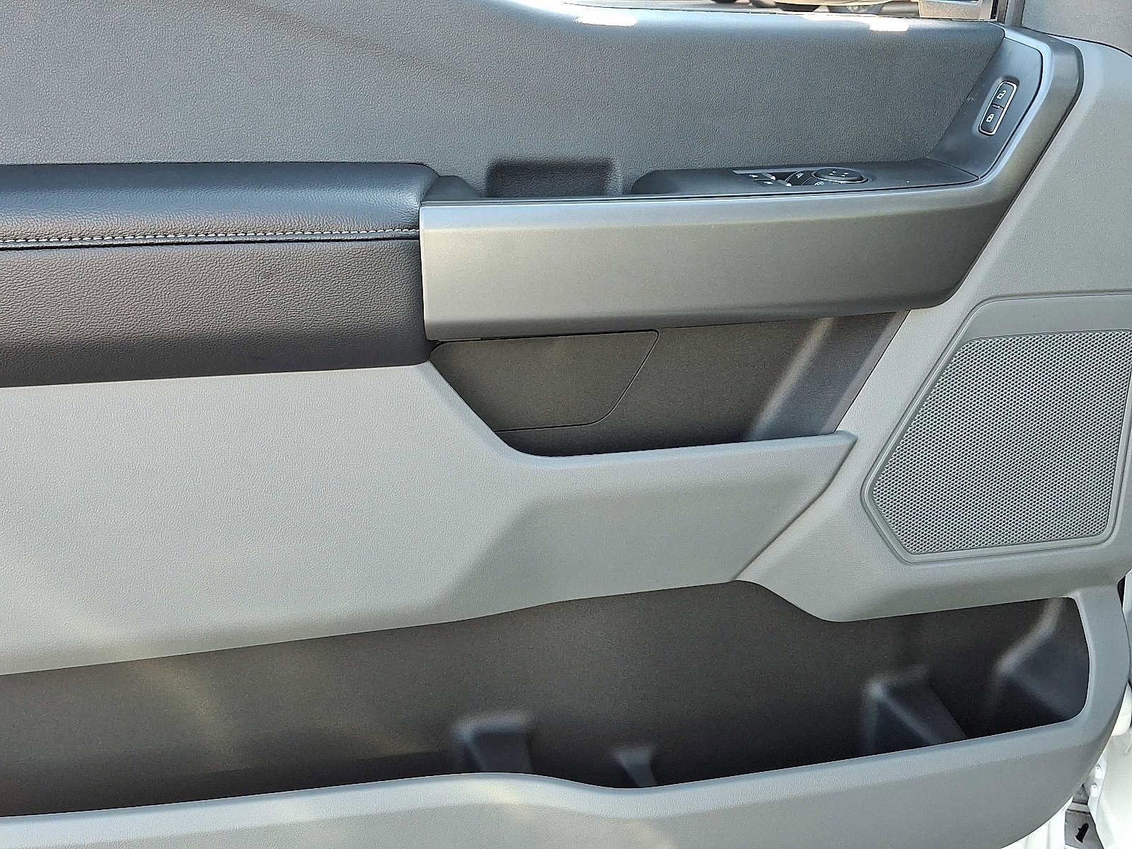 New 2025 Ford F350 XL w/ STX Appearance Package image 9