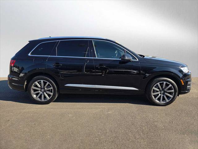 Used 2017 Audi Q7 3.0T Premium Plus image 2