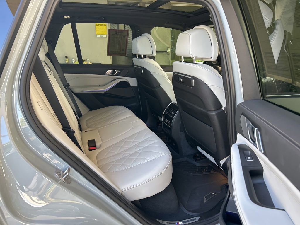 Used 2024 BMW X5 xDrive40i w/ M Sport Package image 34