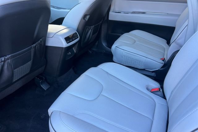 Used 2024 Hyundai Palisade SEL image 13