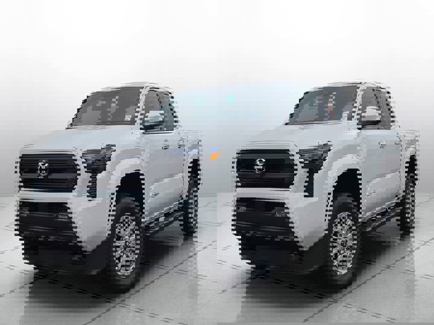 Used 2024 Toyota Tacoma SR5 image 2