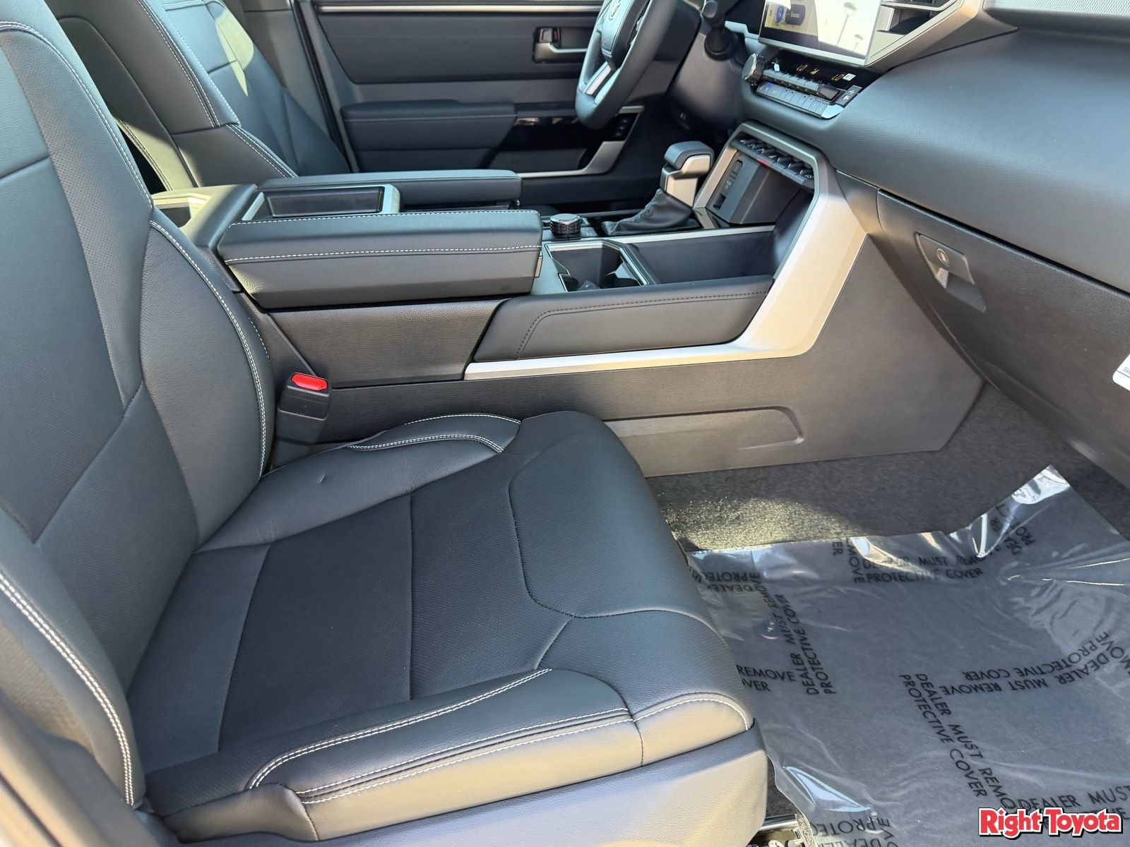 New 2026 Toyota Tundra Limited AWD/4WD image 14