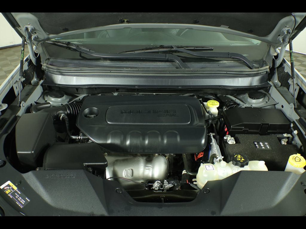 Used 2023 Jeep Cherokee Altitude Lux w/ Lux Elite Package AWD/4WD image 25