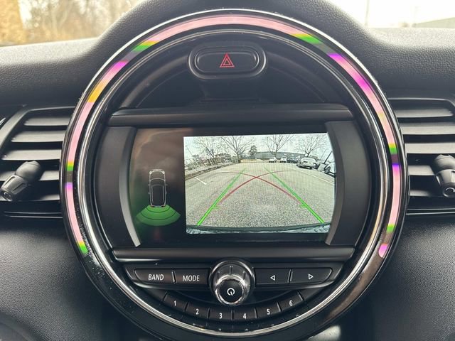 Used 2019 MINI Cooper 2-Door Hardtop w/ Storage Package image 20