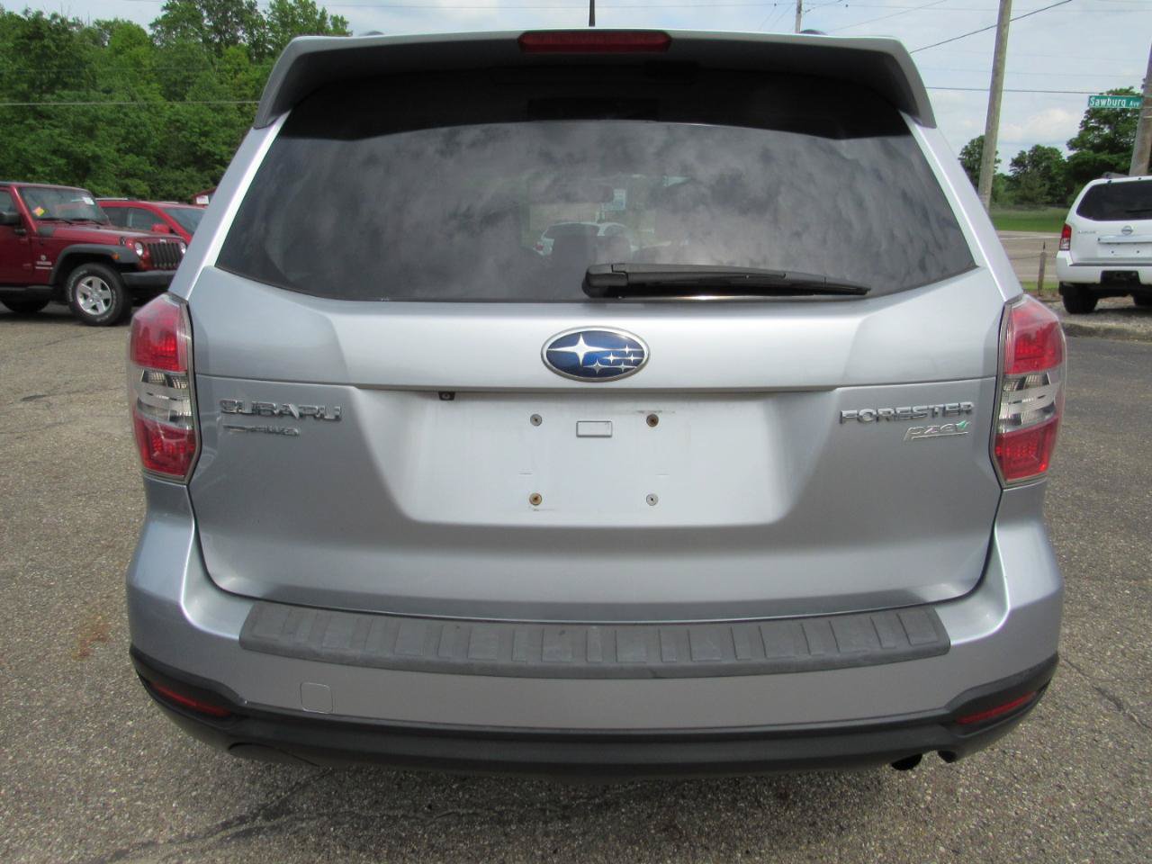 Used 2014 Subaru Forester 2.5i Touring AWD/4WD image 6