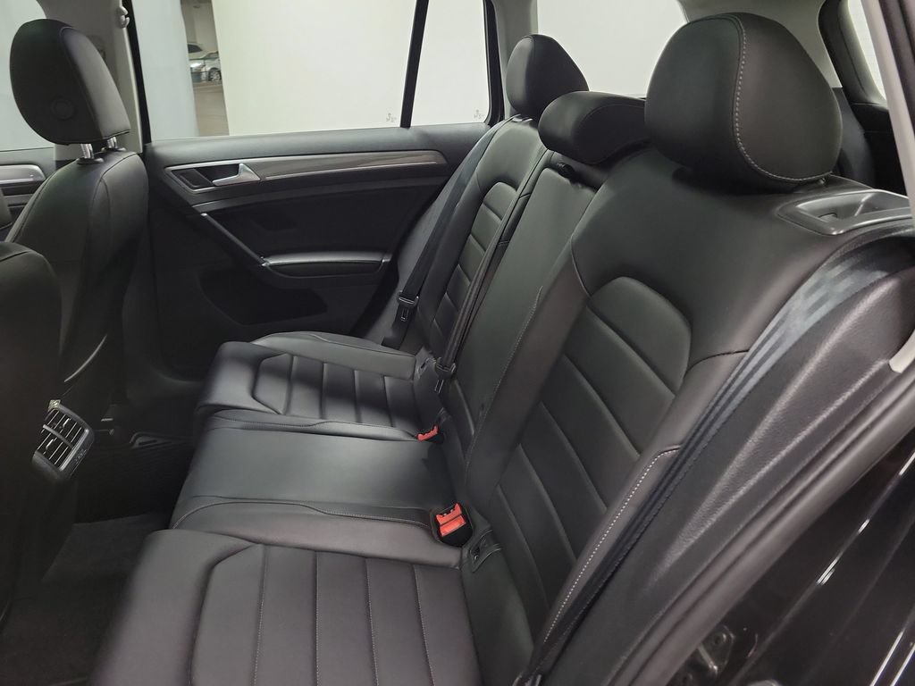 Used 2017 Volkswagen Golf Alltrack SEL AWD/4WD image 27