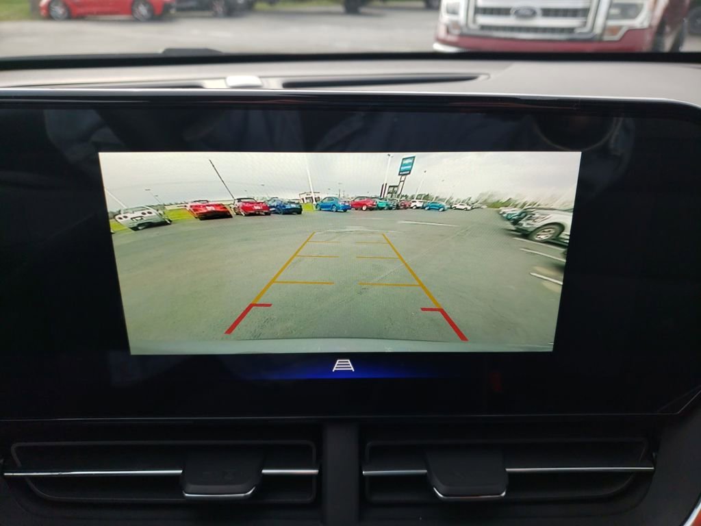 New 2026 Chevrolet Trax ACTIV w/ Sunroof Package image 18