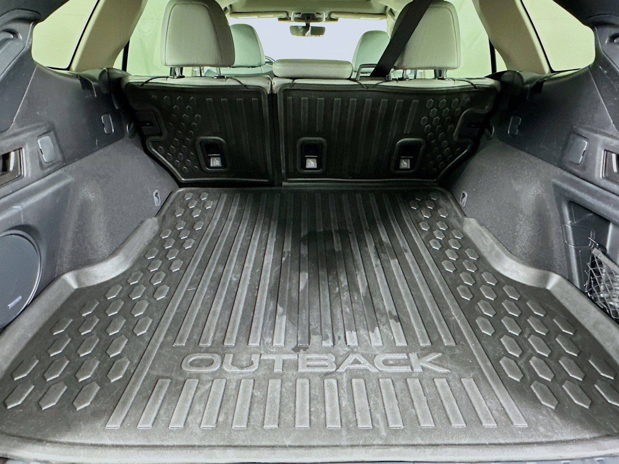 Used 2023 Subaru Outback Limited image 30