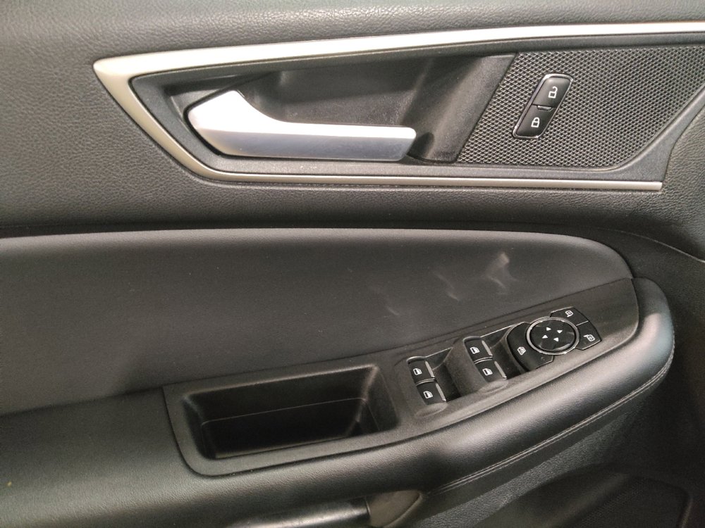 Used 2023 Ford Edge SEL image 27