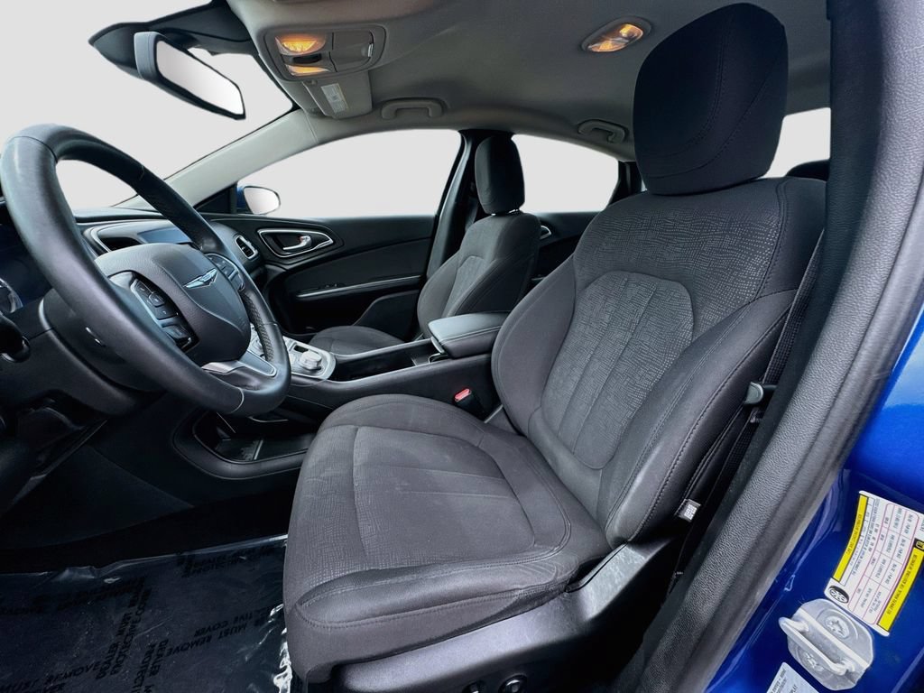Used 2015 Chrysler 200 Limited w/ Convenience Group FWD image 19