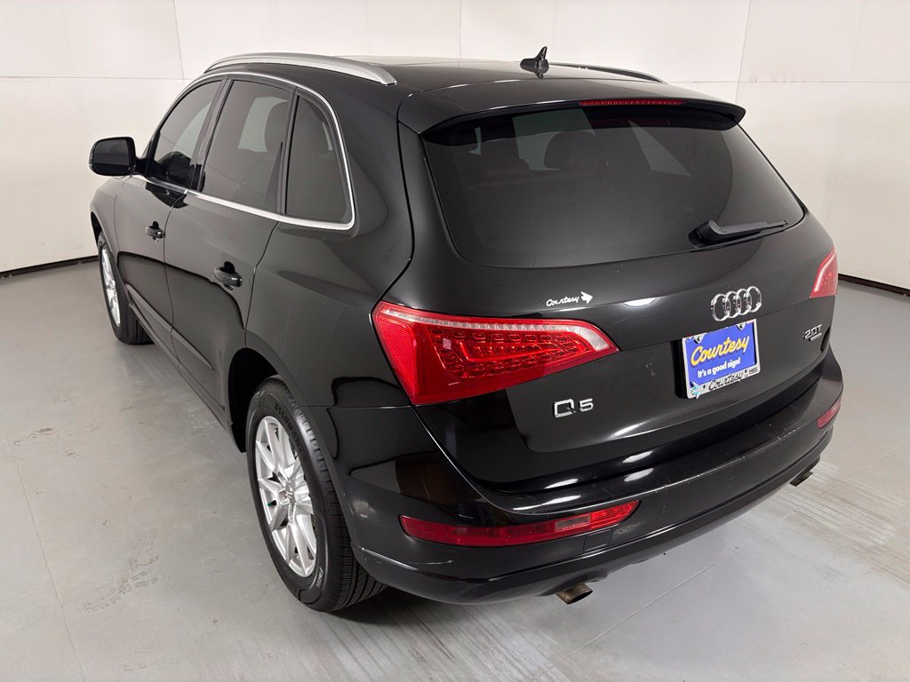 Used 2011 Audi Q5 2.0T Premium AWD/4WD image 6