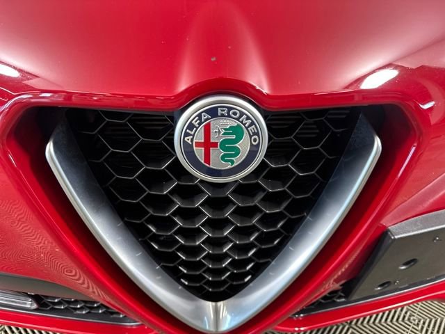Used 2021 Alfa Romeo Stelvio Sprint image 9