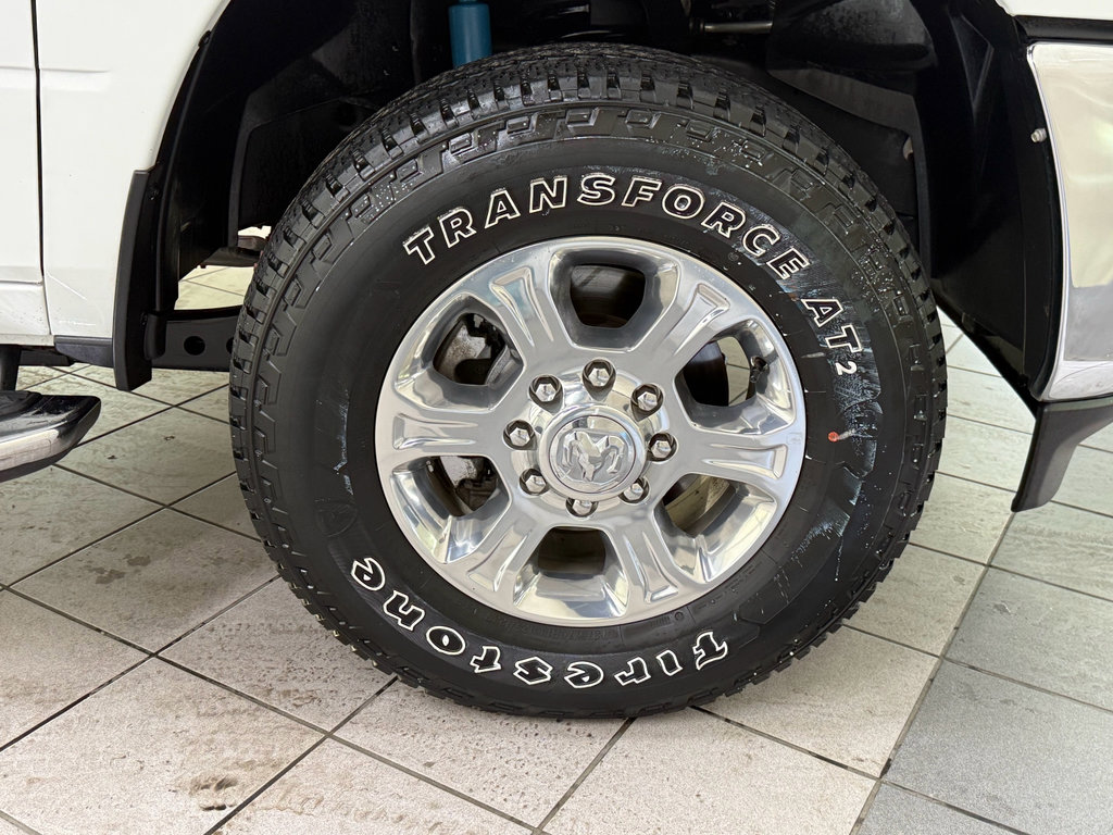 Used 2025 RAM 2500 Big Horn AWD/4WD image 16