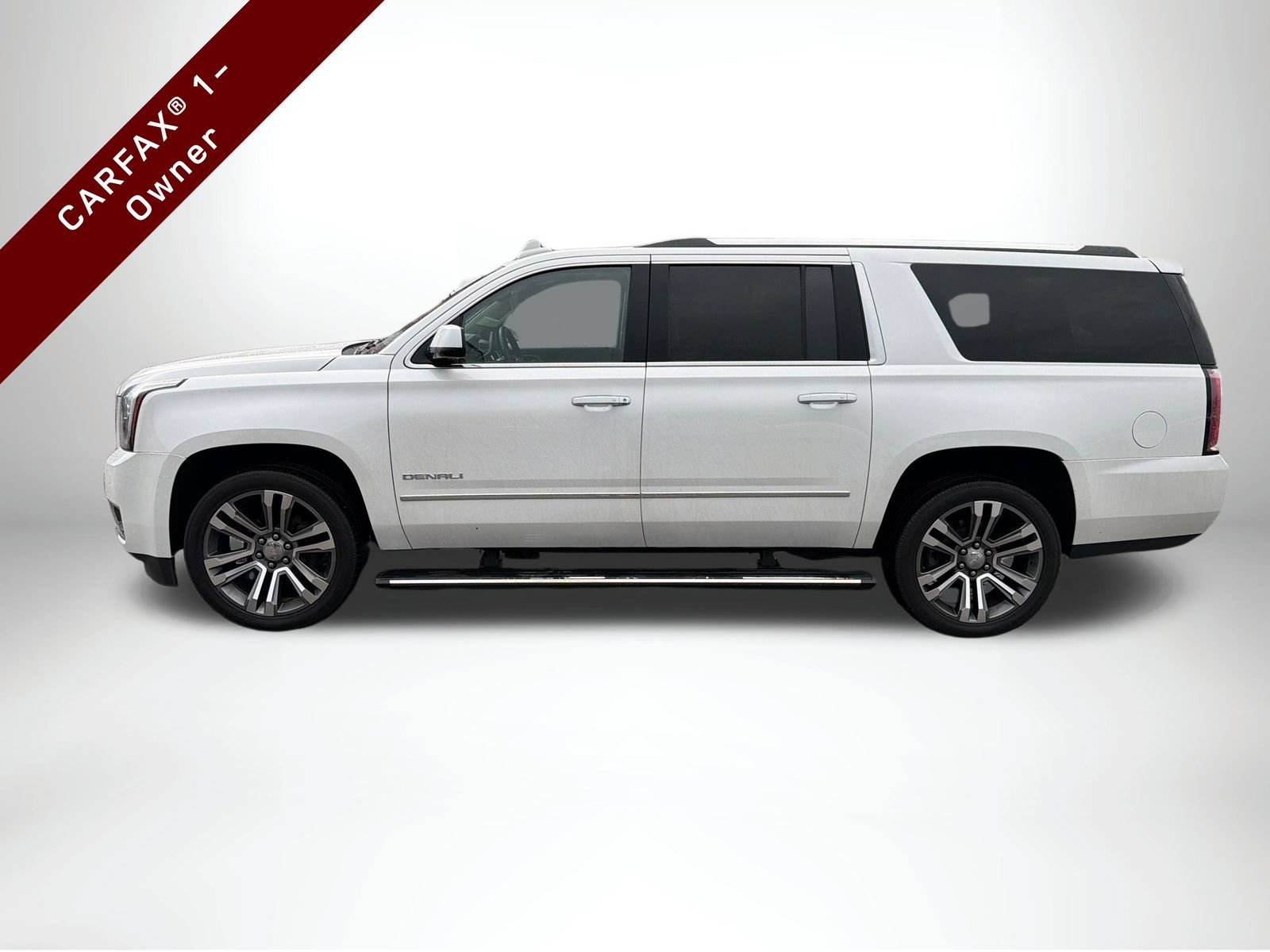 Used 2018 GMC Yukon XL Denali w/ Denali Ultimate Package AWD/4WD image 3