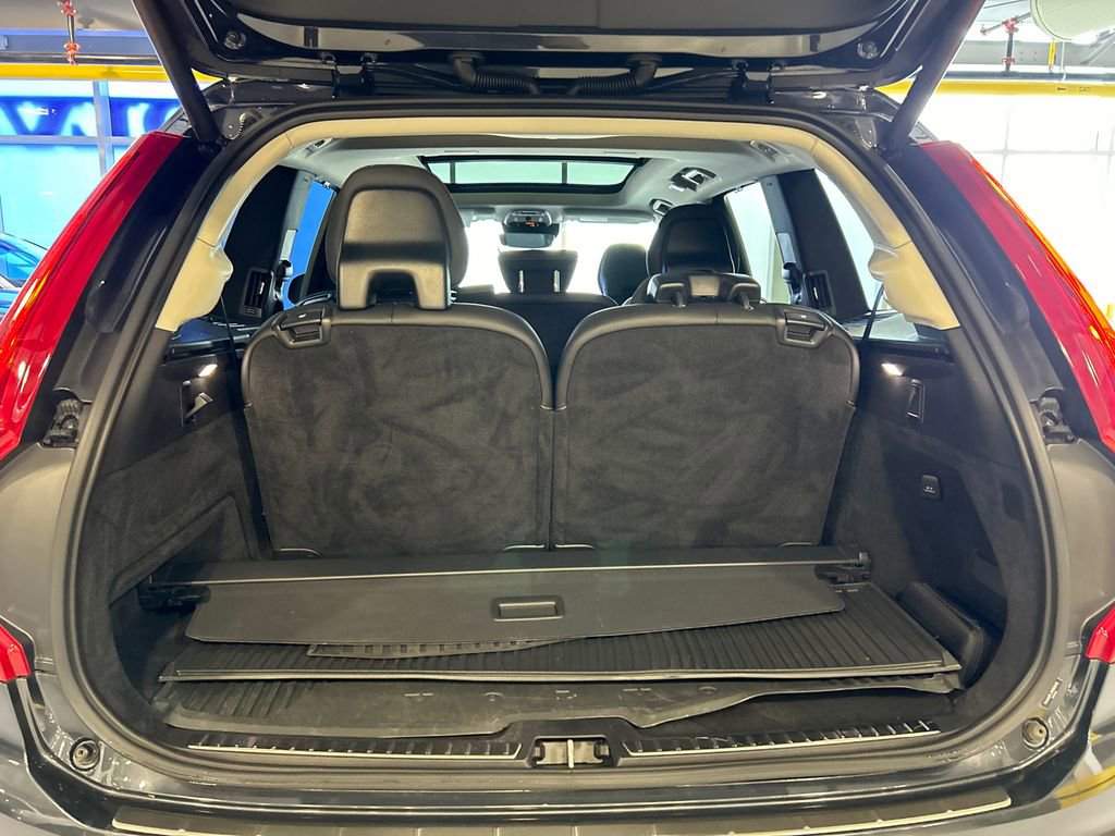Used 2022 Volvo XC90 T6 Inscription w/ Climate Package AWD/4WD image 28