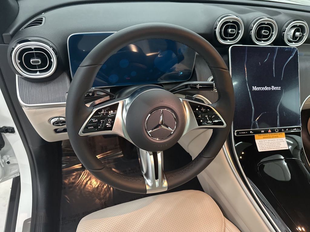 Used 2026 Mercedes-Benz GLC 300 image 10