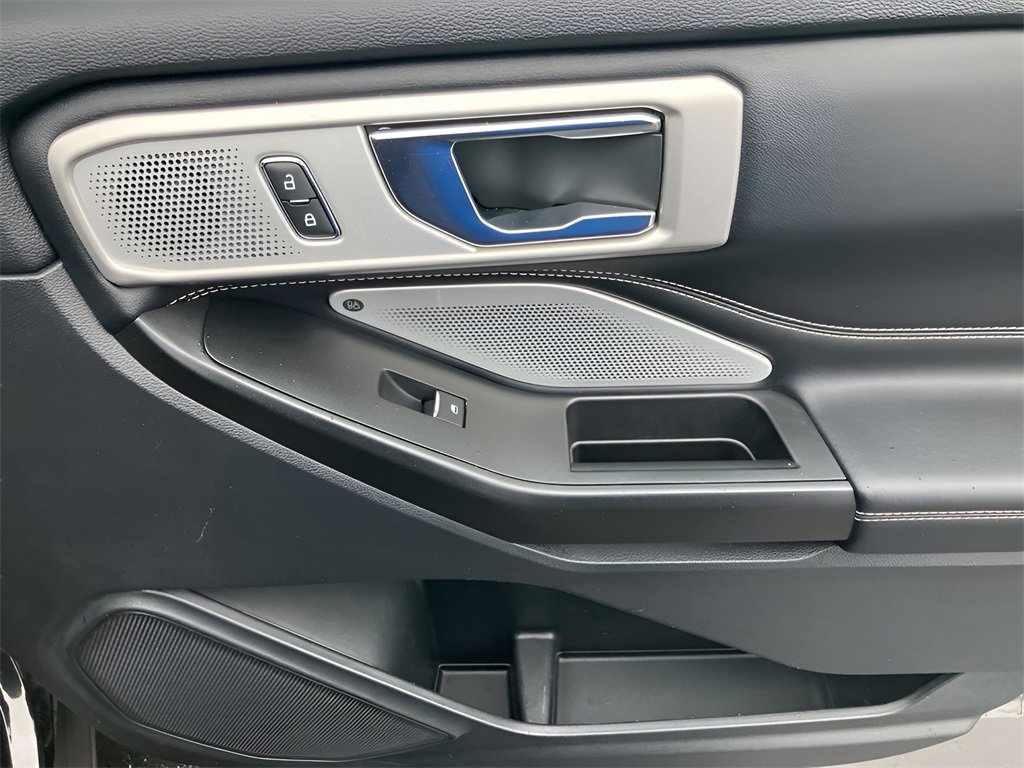 Used 2020 Ford Explorer ST w/ Premium Technology Package image 48