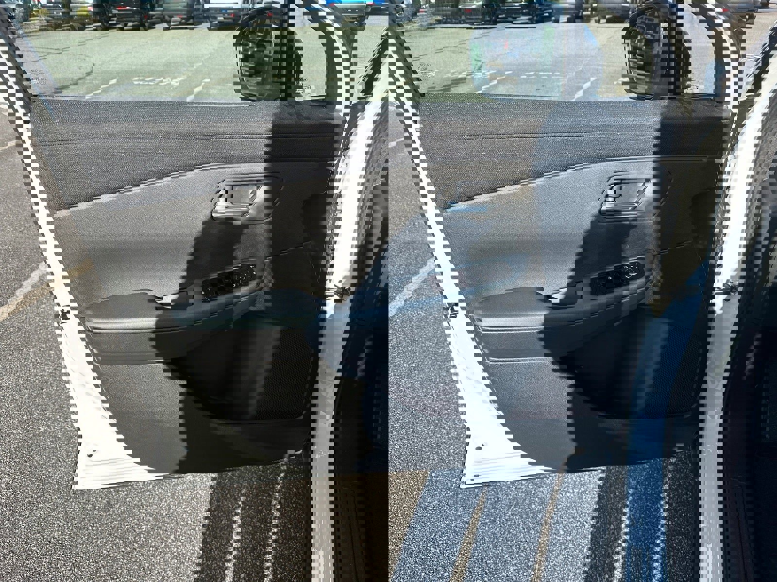 New 2026 Nissan Leaf SV+ w/ Floor Mat Package (SV+) image 10