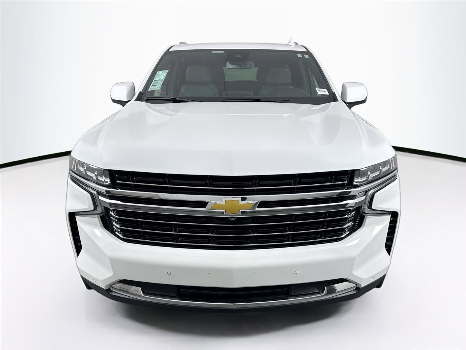 Used 2024 Chevrolet Tahoe LT w/ Luxury Package AWD/4WD image 8