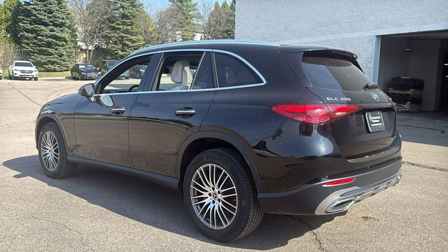 Certified 2024 Mercedes-Benz GLC 300 4MATIC image 6