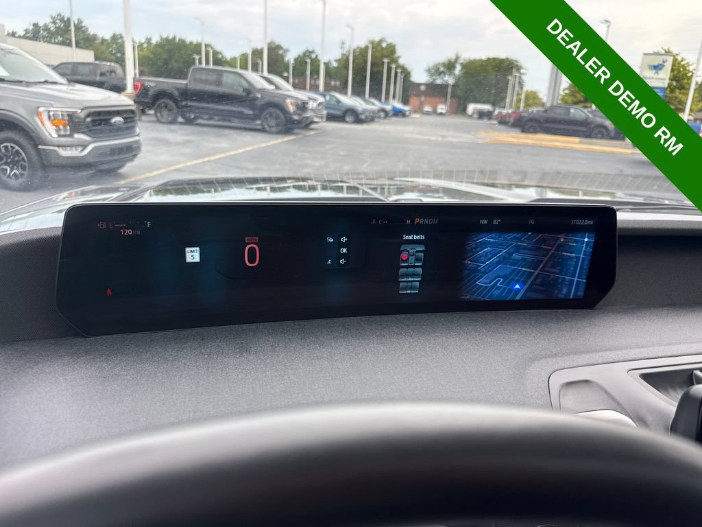 Used 2025 Ford Expedition Max Active AWD/4WD image 34