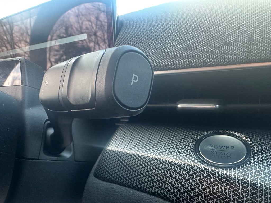 Used 2025 Ford Mustang Mach-E GT w/ Bronze Appearance Package AWD/4WD image 19