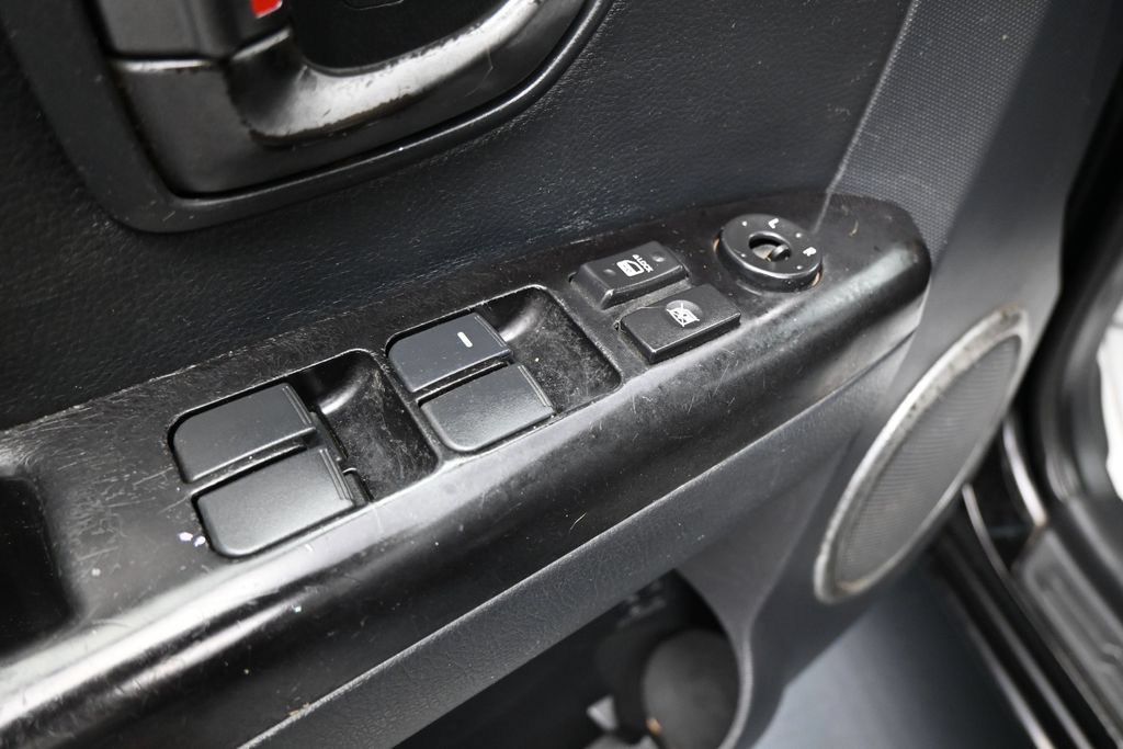 Used 2010 Kia Soul + w/ Audio Pkg FWD image 11