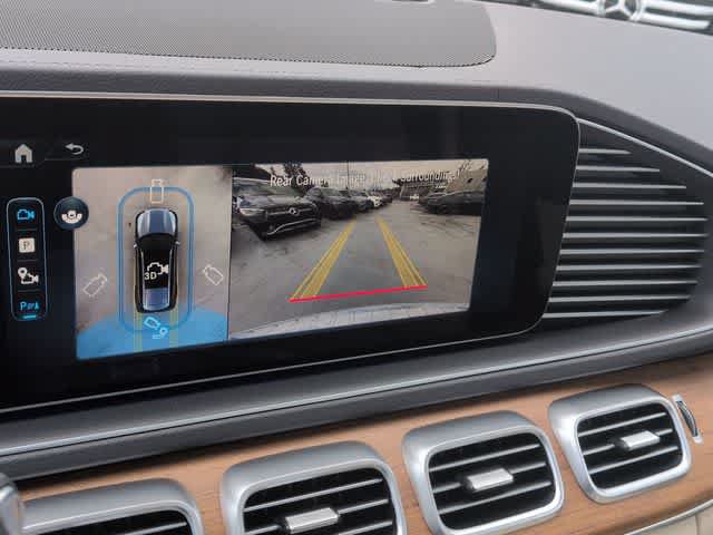 New 2026 Mercedes-Benz GLS 580 4MATIC image 30