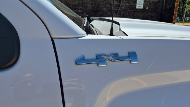 Used 2019 GMC Sierra 3500 4x4 Crew Cab w/ Sierra Convenience Package image 9