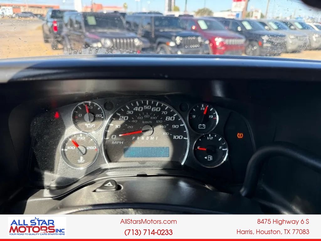 Used 2017 Chevrolet Express 2500 LS RWD image 19