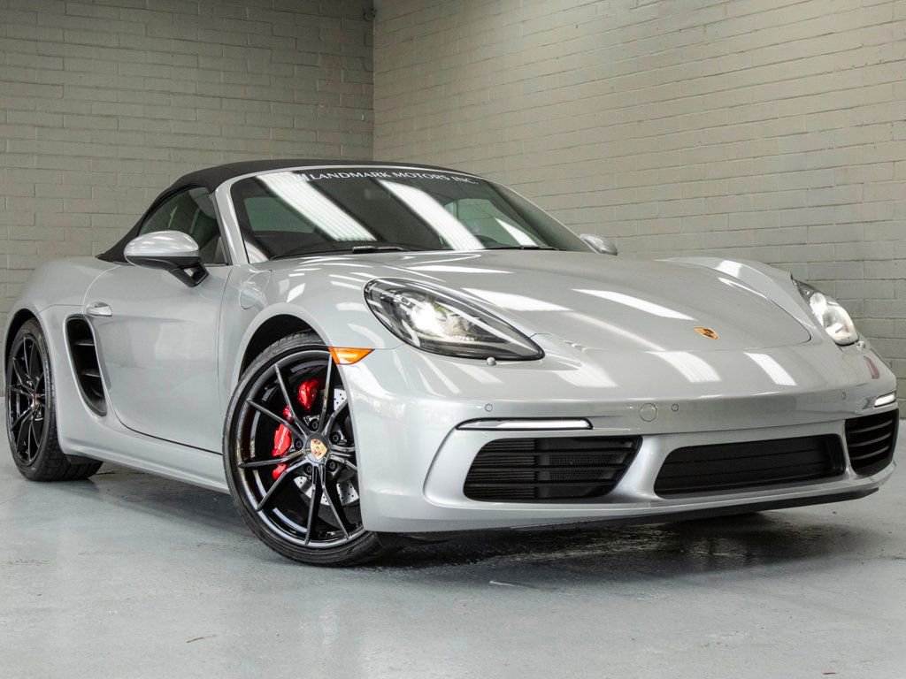 Used 2024 Porsche 718 Boxster S image 1