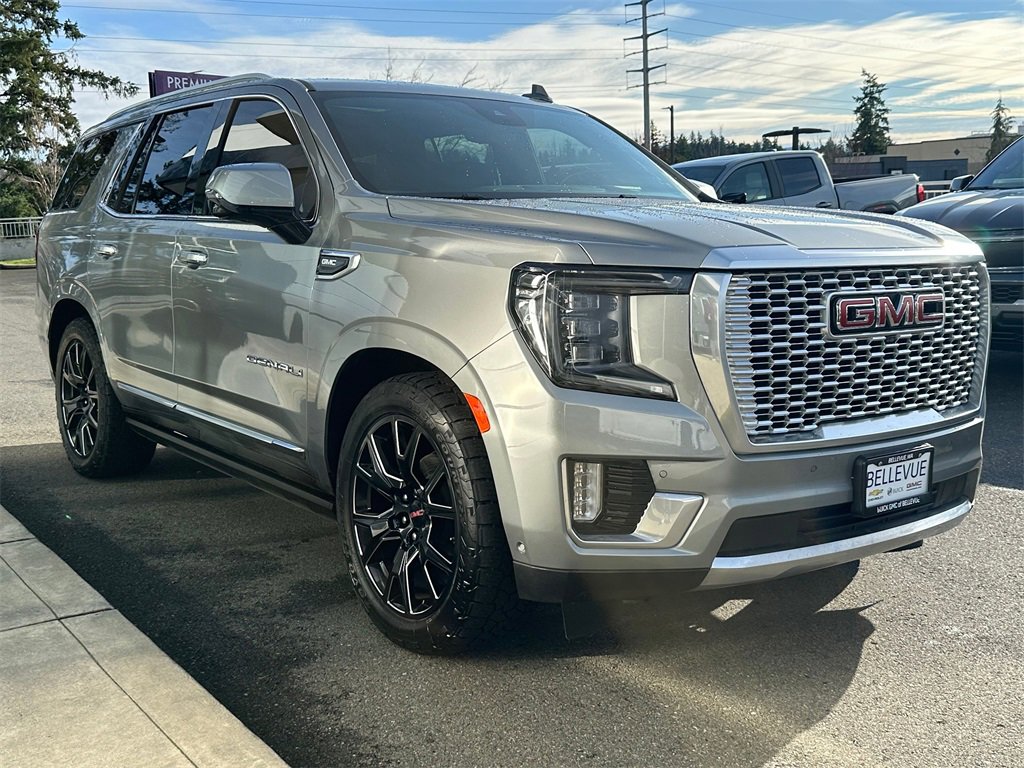 Used 2023 GMC Yukon Denali w/ Denali Reserve Package image 42