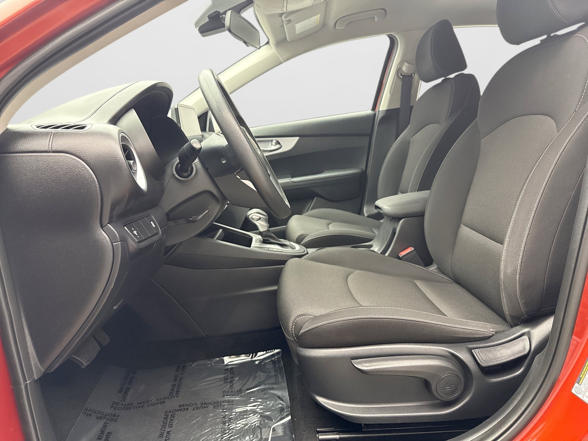 Used 2024 Kia Forte LXS FWD image 11
