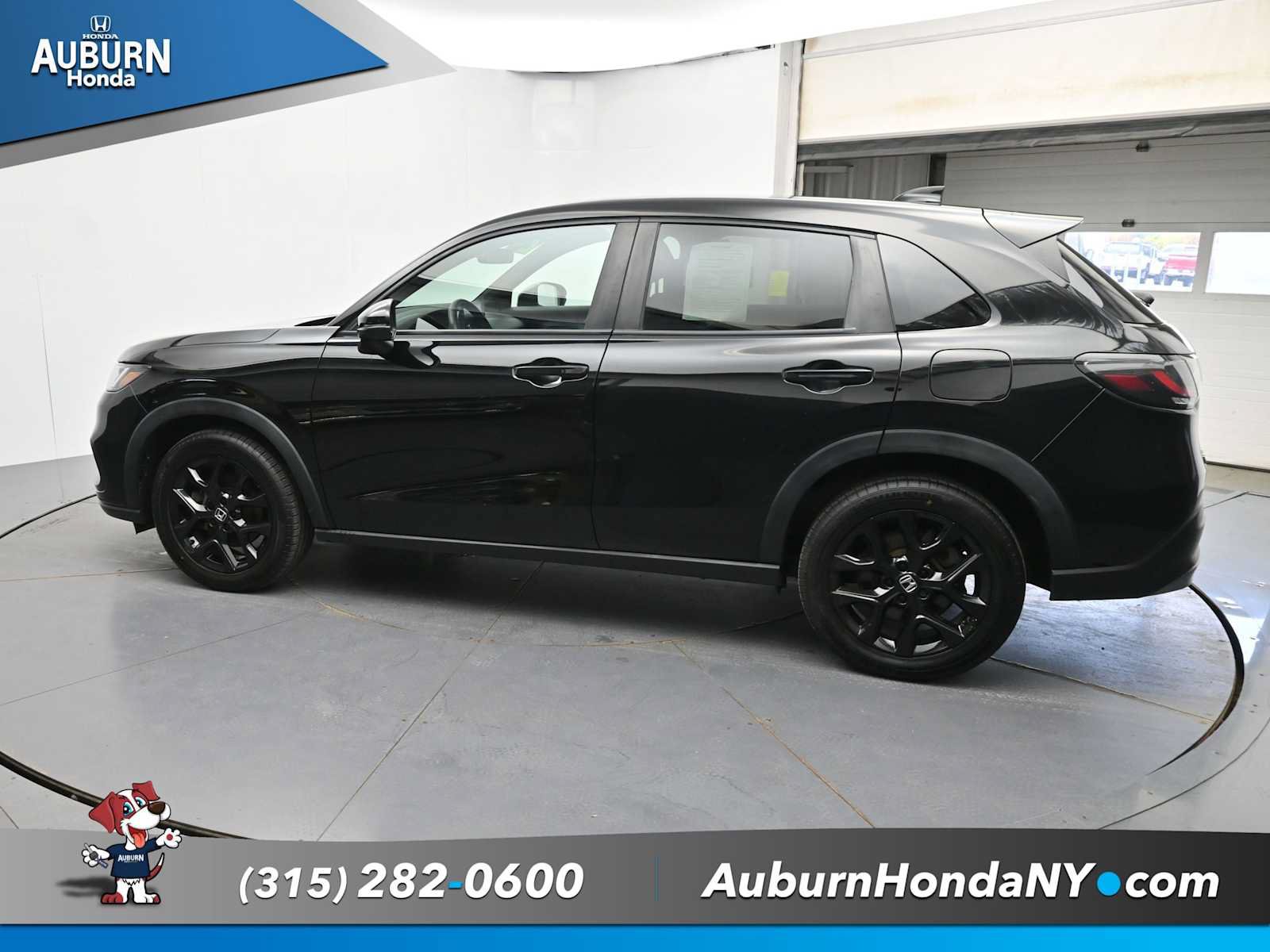 Used 2024 Honda HR-V Sport image 18