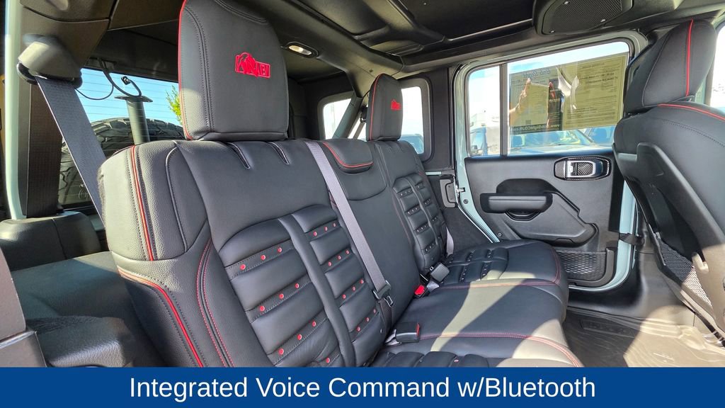 Used 2024 Jeep Wrangler Unlimited Rubicon w/ Technology Group image 17