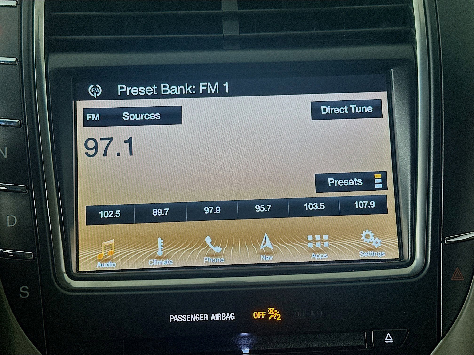 Used 2018 Lincoln MKX Reserve FWD image 21